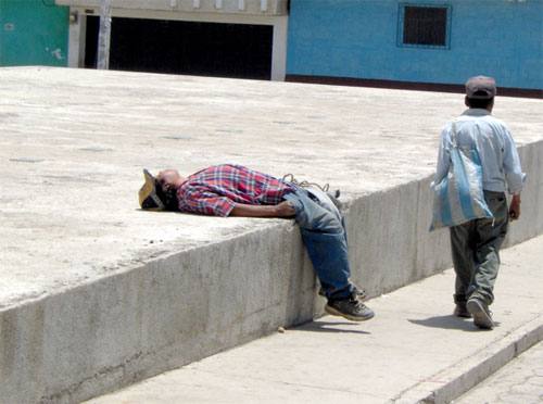 Así se practica el yoga en Guatemala