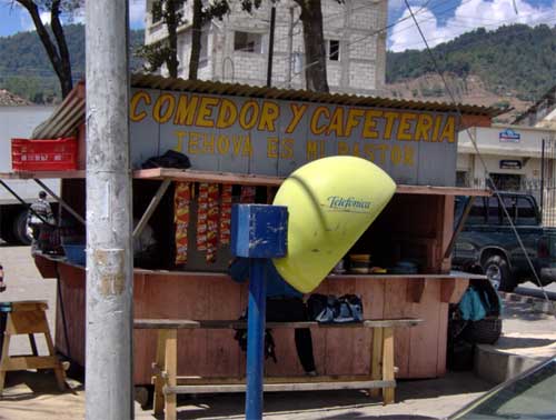 Sólo en Guatemala: KZ, comedor y cafetería