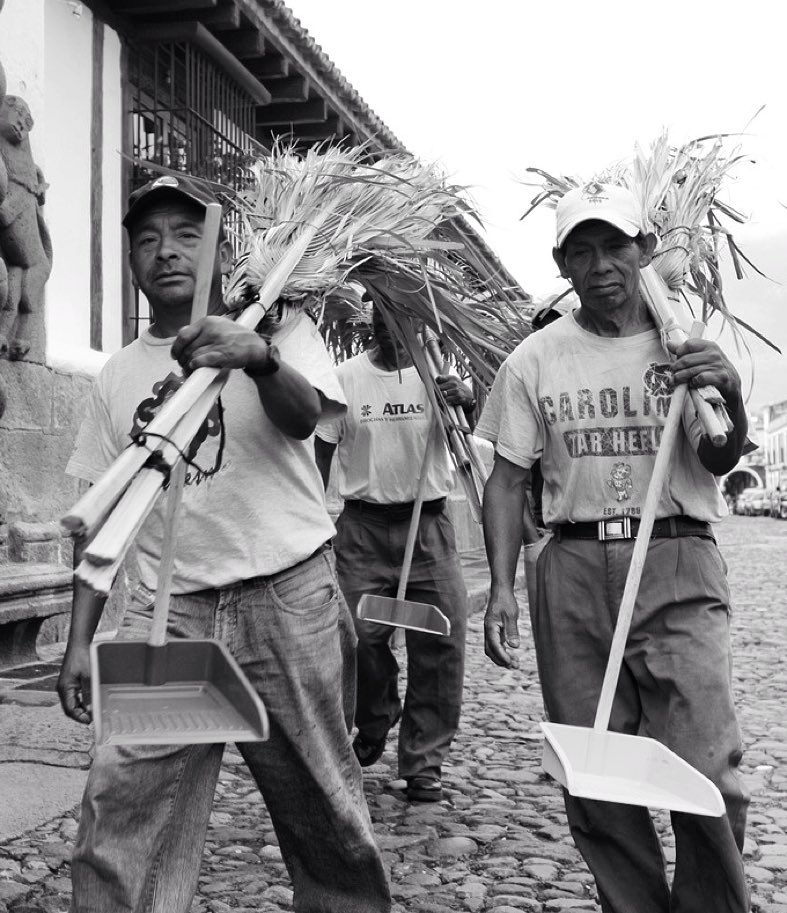 It’s time to clean the weekend mess around Antigua Guatemala